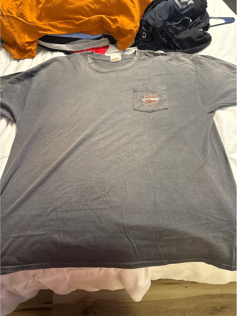 Harley-Davidson B&B Nutter Fort WV Gray T-Shirt with Pocket Logo